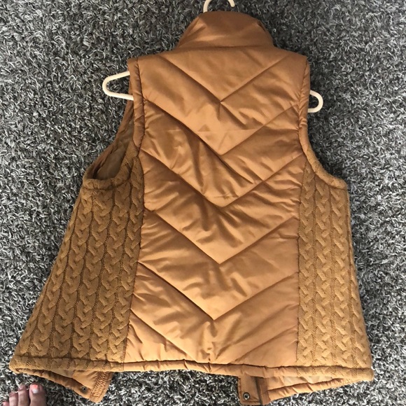 Maurice’s vest - Picture 3 of 3